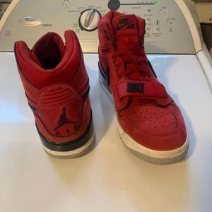 Nike Air Jordan Legacy 312